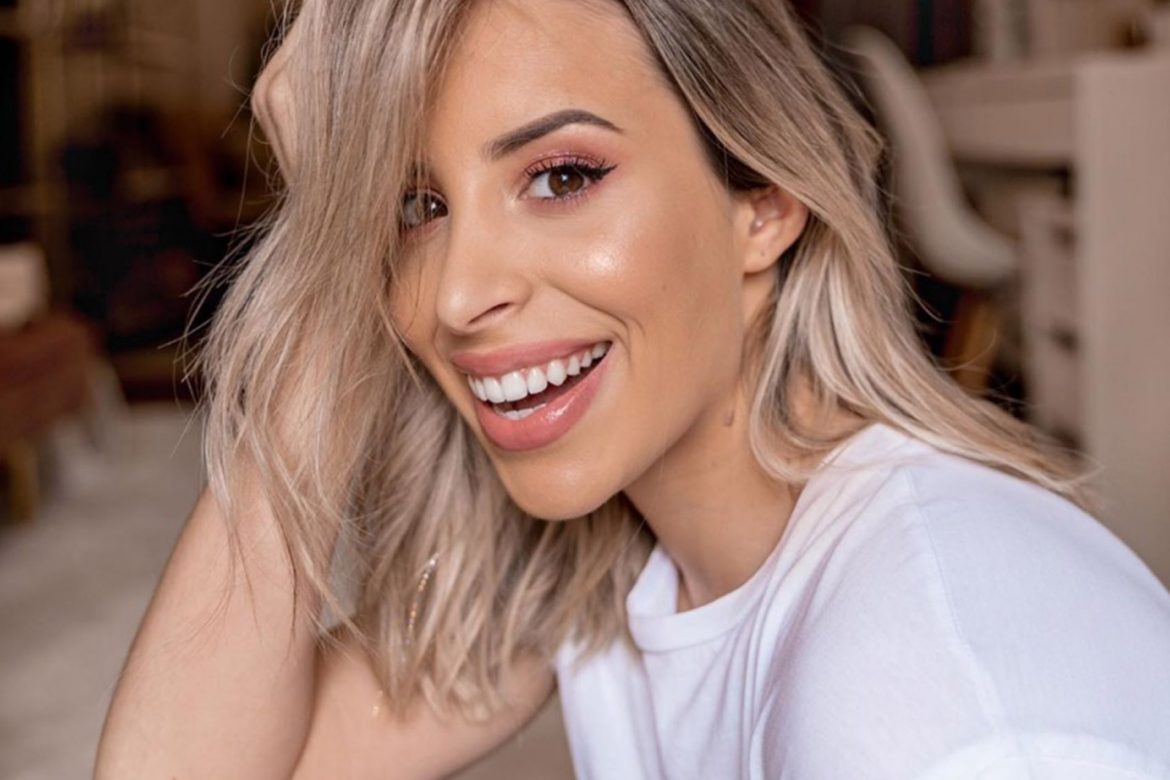 Influenciadora Helena Coelho vence prémio E! People Choice Awards